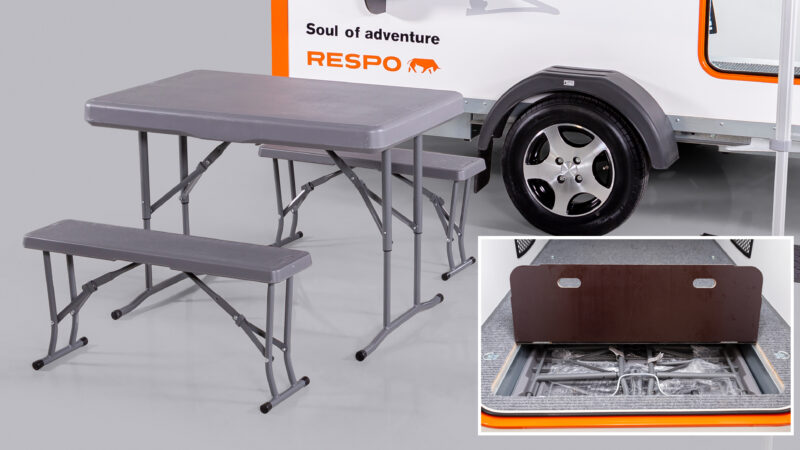 Respo camping table and chairs